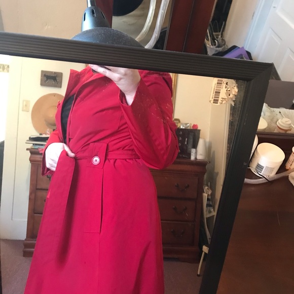 Raincoat - Picture 4 of 7